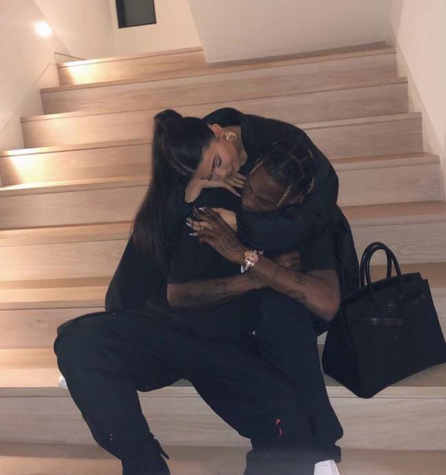 特拉维斯斯科特与他的鸟，kylie jenner。信用：Instagram / Kylie Jenner“loading=