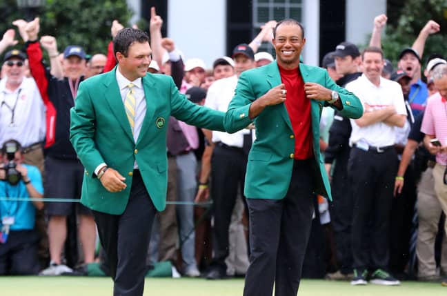 老虎伍兹（Tiger Woods）获得了他的第五件绿色外套...和120万美元的神秘赌徒。信用：PA