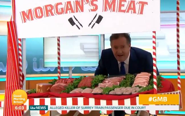 皮尔斯讨厌格雷格斯的素食香肠卷。早安英国/ITV