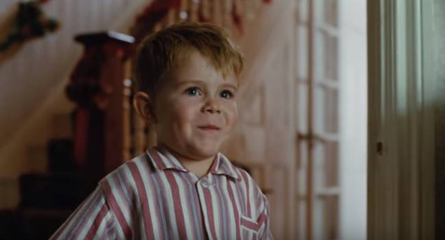 2018年的约翰·刘易斯圣诞广告由一名4岁的男孩饰演年轻的埃尔顿·约翰。信贷:约翰•刘易斯