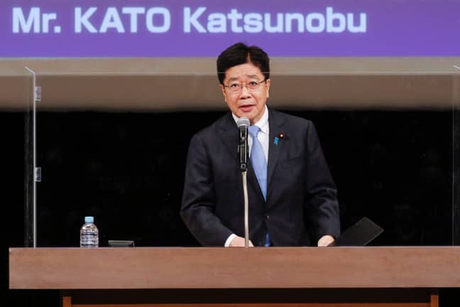Kato Katsunobu首席内阁秘书。学分：PA