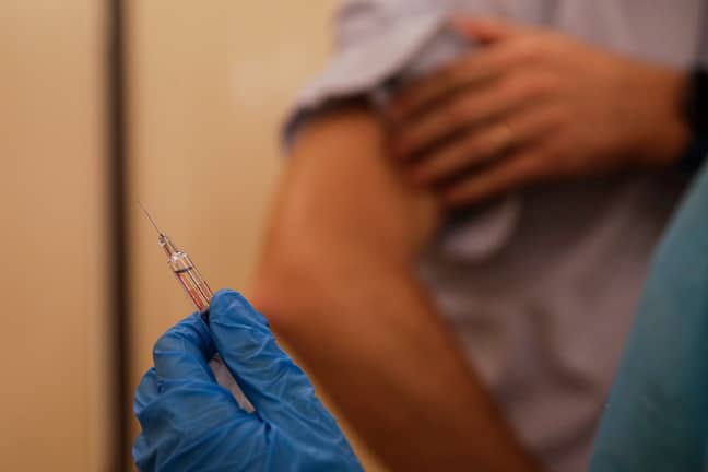 英国已下令进行3000万剂疫苗。信用：PA