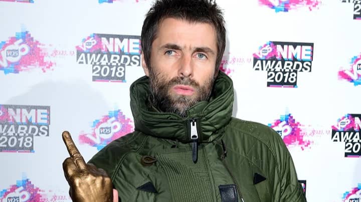 利亚姆·加拉格尔（Liam Gallagher）赢得了神才奖后进行了为期三天的弯曲