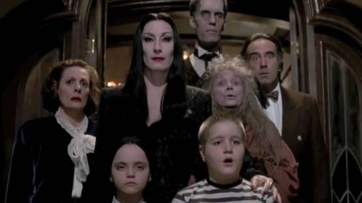 Addams家族获得现场动作Tim Burton TV重新启动