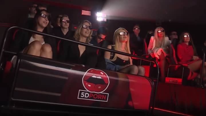 新的“ 5D”色情电影院在阿姆斯特丹的红灯区开业
