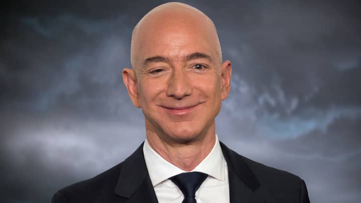 杰夫·贝佐斯（Jeff Bezos）用于拒绝使用电梯到亚马逊办公室14楼