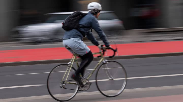 专家说，我们不应该再使用骑自行车的人了，因为它正在“非人性化”