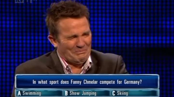 布拉德利·沃尔什（Bradley Walsh）终于为范妮·奇梅尔（Fanny Chmelar）事件道歉