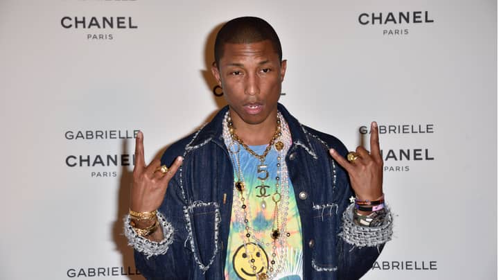 Pharrell Williams揭示了他在44岁时看起来如此年轻