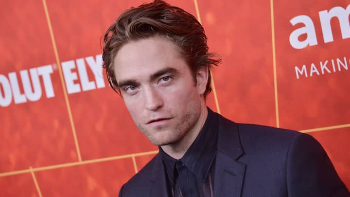 华纳兄弟批准罗伯特·帕丁森（Robert Pattinson）为下一个蝙蝠侠