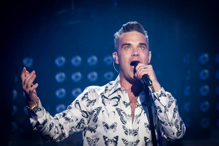 还记得罗比·威廉姆斯（Robbie Williams）分享了这个手工工作的时间吗？