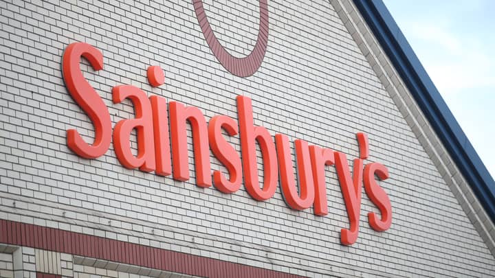 塞恩斯伯里（Sainsbury）警告欧洲旅行禁令后一些英国食品短缺