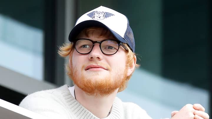 埃德·希兰（Ed Sheeran）只有两双袜子，然后“偶然”找到名望
