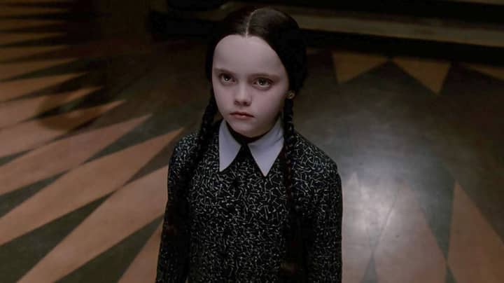 蒂姆·伯顿（Tim Burton）将在星期三亚当斯（Addams）指挥新的Netflix系列