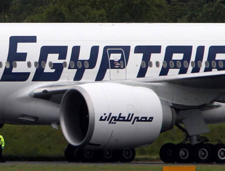 坠毁的Eygptair飞行中的第一个音频揭示了飞行员的最后一句话