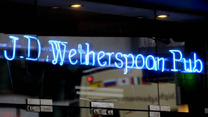 Wetherspoon只会降低一天的价格