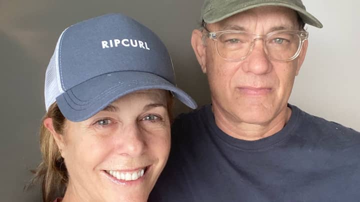 汤姆·汉克斯（Tom Hanks）和妻子丽塔·威尔逊（Rita Wilson）对冠状病毒呈阳性后进行健康更新
