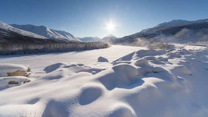 当西伯利亚城镇达到100.4°F时，北极记录有史以来最热的温度“width=