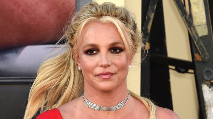 布兰妮·斯皮尔斯（Britney Spears）的社交媒体经理说，明星并没有在帖子中“寻求帮助”