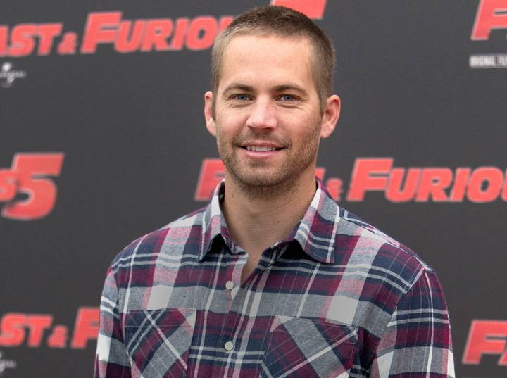 保罗·沃克（Paul Walker）的第一个主角角色与《速度与激情》完全不同