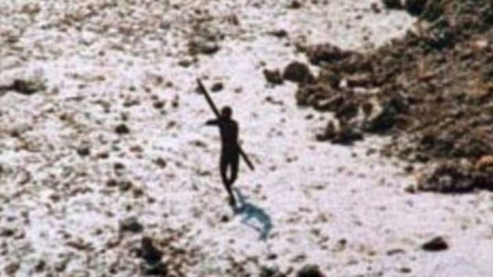 美国传教士在偏远的印度岛上被部落杀死的箭