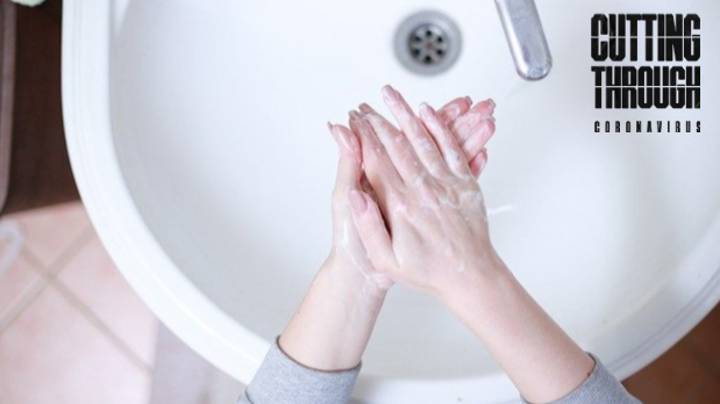 卫生专家分享了关于洗手和擦干手以对抗感染的最佳方法的研究