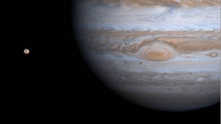木星和土星将在800年内保持最接近