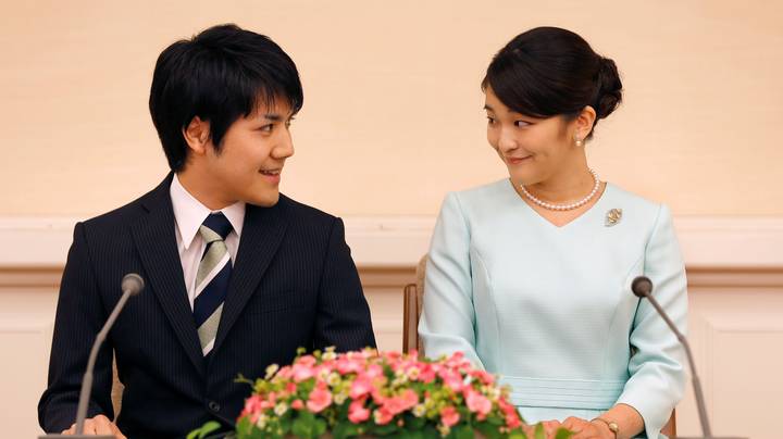 日本公主马科（Mako）嫁给“平民”男友时放弃了头衔