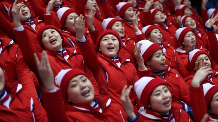 朝鲜叛逃者声称奥林匹克啦啦队被用作“性奴隶”“imgWitdh=