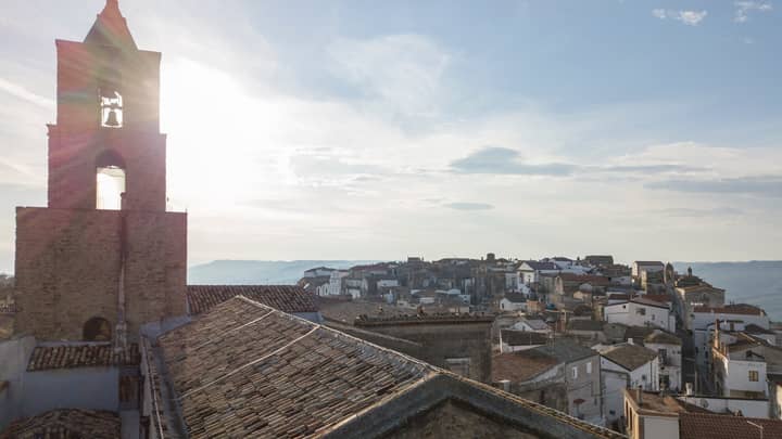 Airbnb想为某人居住在意大利三个月