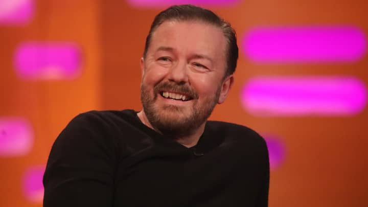 Ricky Gervais被添加到好莱坞的名人之旅中“width=