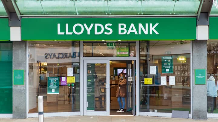 8,800名Lloyds客户可能由于错误的PPI语句而退款