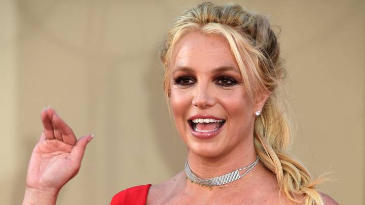 布兰妮·斯皮尔斯（Britney Spears）的父亲提交官方文件，以结束13年后的保护