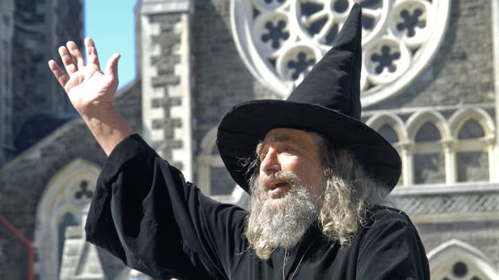 理事会在薪资上23年后停止向巫师支付16,000美元