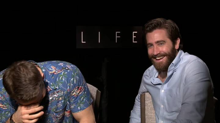 Ryan Reynolds和Jake Gyllenhaal无法在搞笑访谈中应对