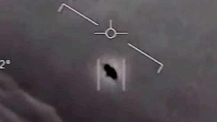 汤姆·德伦（Tom Delonge）提交视频后，美国海军确认“身份不明的空中现象”