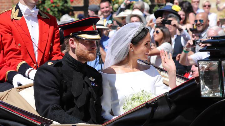 2018皇家婚礼：梅根·马克尔在数千人的婚礼上发现了一位老教师