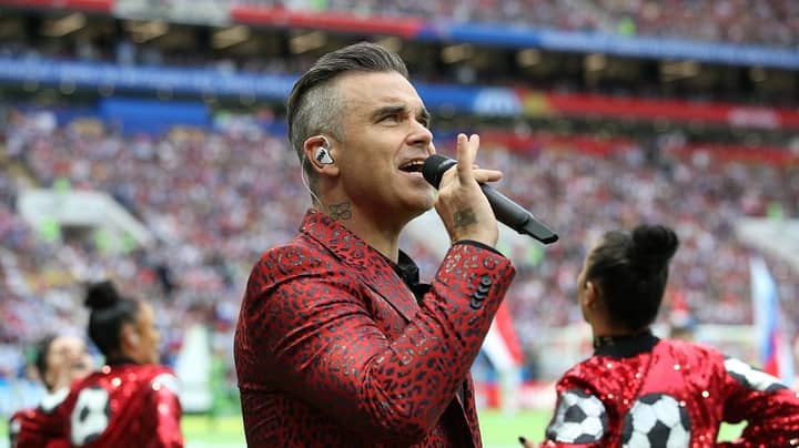 罗比·威廉姆斯（Robbie Williams）在世界杯开幕式上切换到“摇滚DJ”