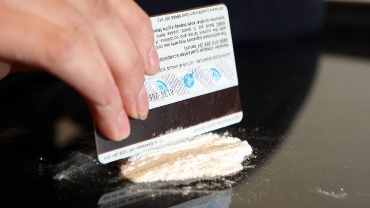 警察在澳大利亚可卡因和氯胺酮发现危险物质后发出警告