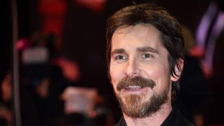 克里斯蒂安·贝尔（Christian Bale）在谈判中加入漫威的雷神：爱与雷声