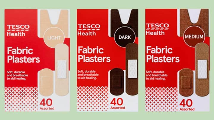 乐购成为第一个在肤色系列上推出石膏的英国超市